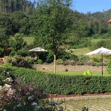 Apartment Tolles In Marktgemeinde Mit Garten Uebelbach